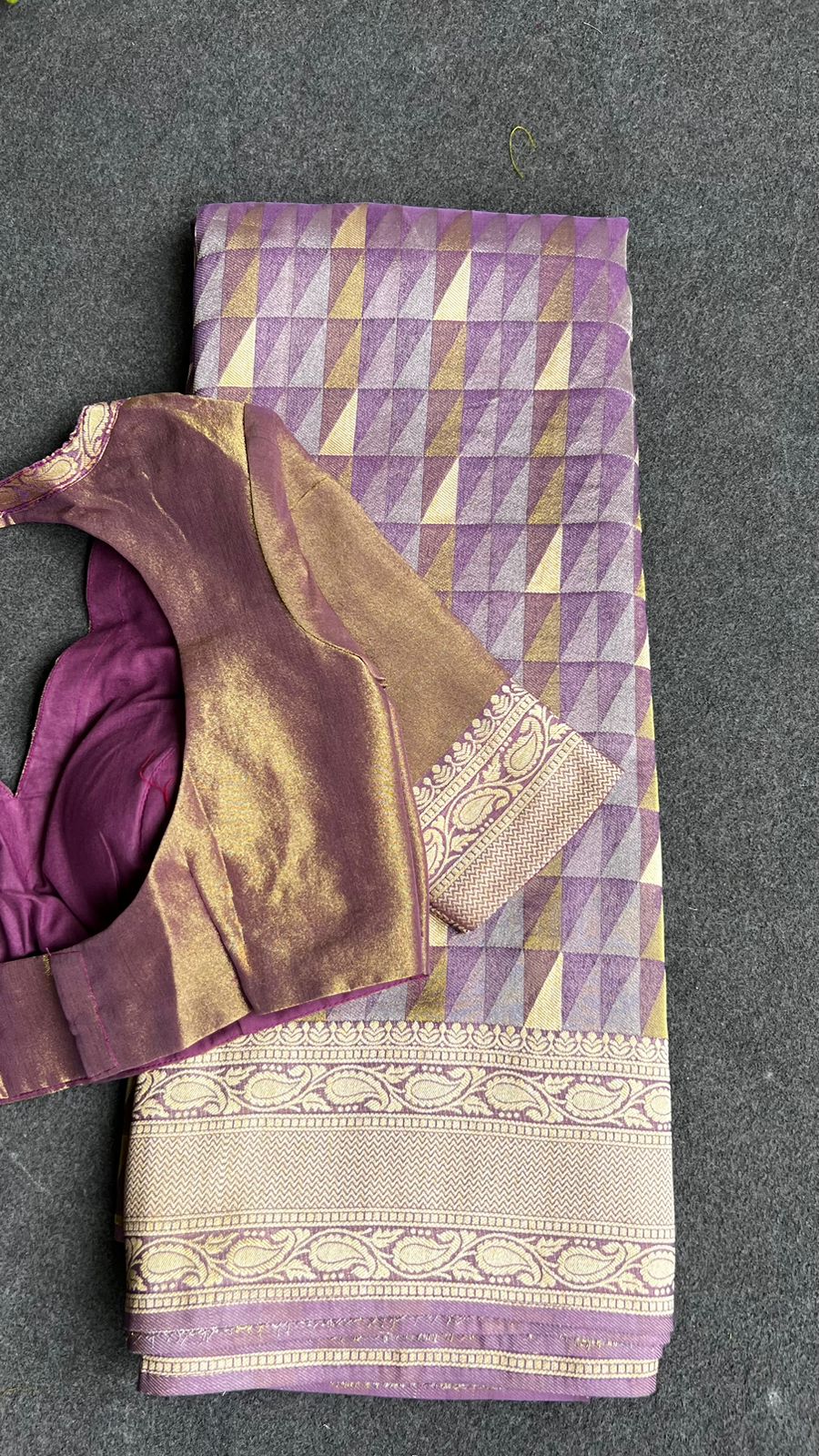 Lavender gold matrix banarasi saree with blouse