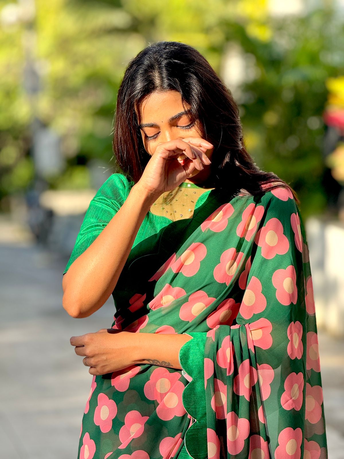 Green pink floral georgette saree with hand work blouse