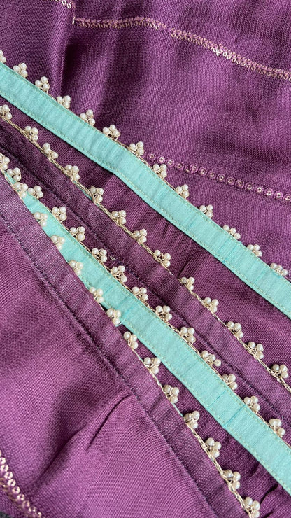 Mauve jute embroidery saree & blouse