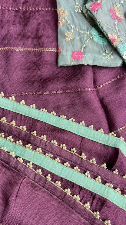 Mauve jute embroidery saree & blouse