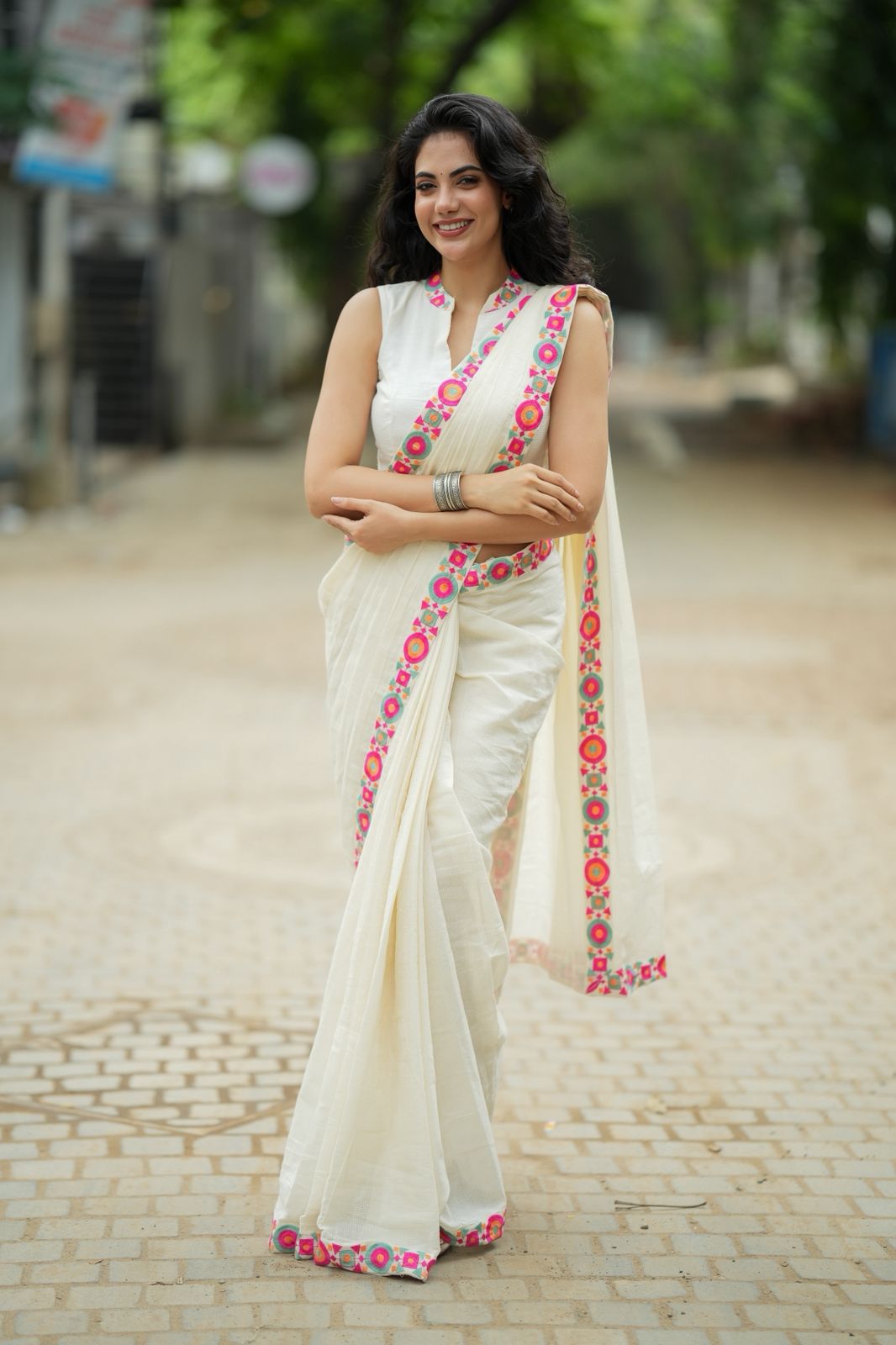 Cream cotton kota saree with embroidery work blouse