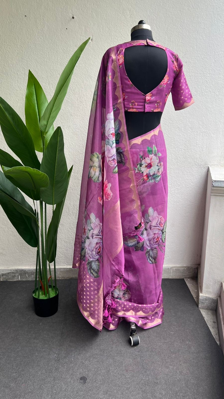 Light megenta kota floral saree with blouse