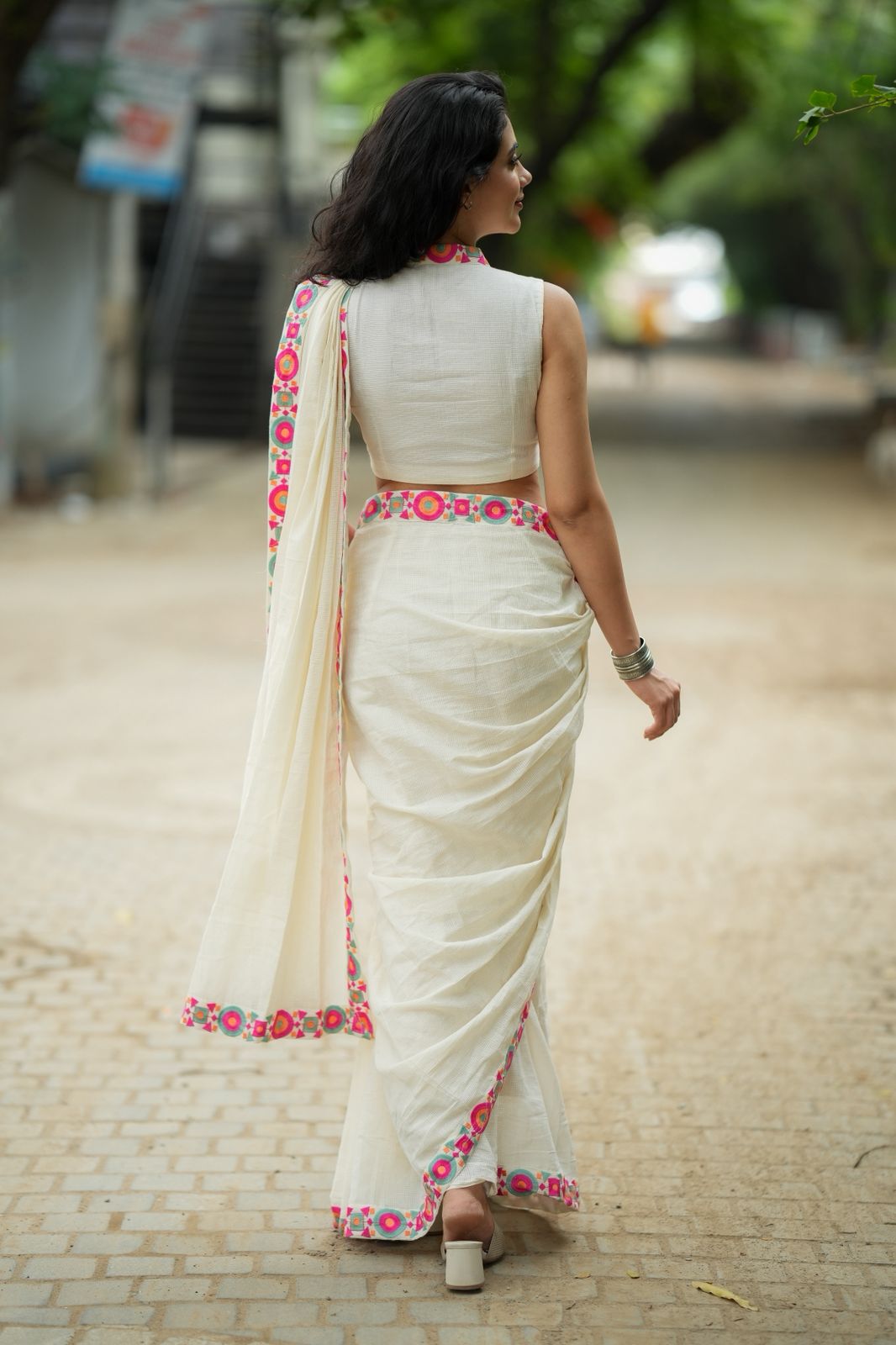 Cream cotton kota saree with embroidery work blouse