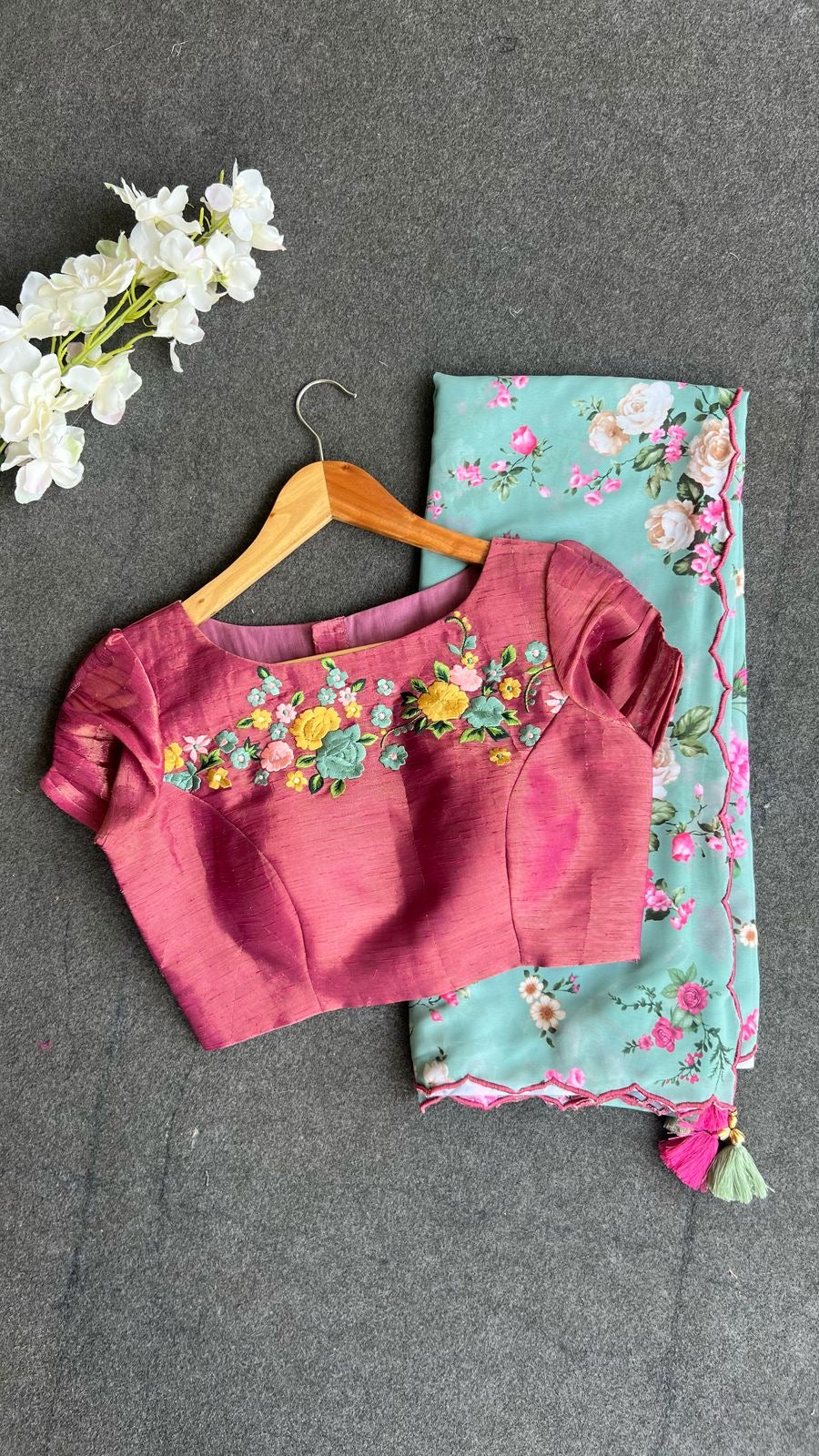 Pink tissue floral embroidery blouse (only blouse)