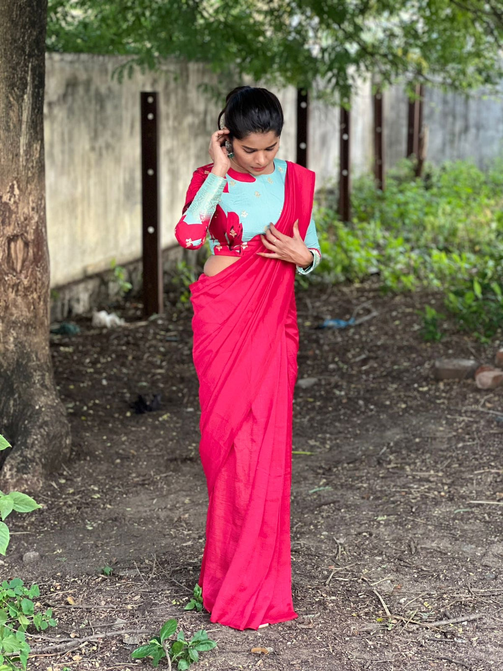 Pink marble silk saree with  embroidery blouse