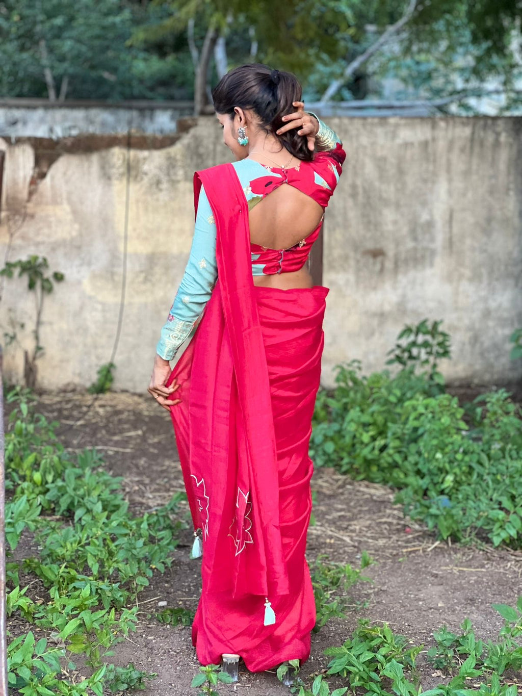 Pink marble silk saree with  embroidery blouse