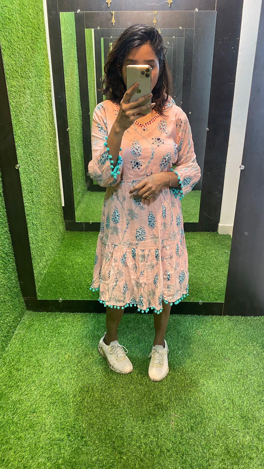 Peach floral Cotton printed short kurti top - Threads