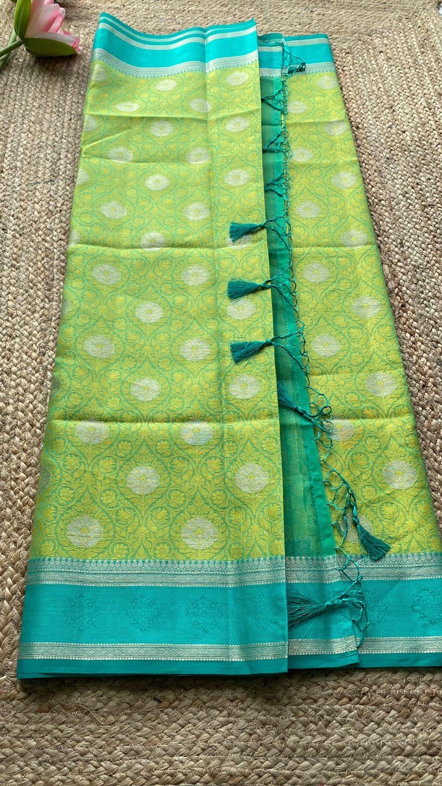 Parrot green dual shaded silk saree with blouse - Threads