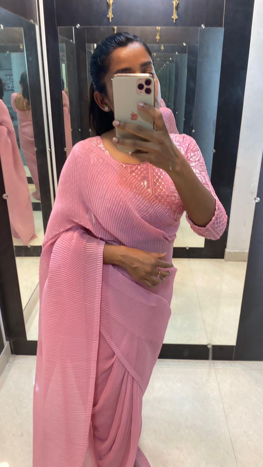 Pin by Jiya judy on jiya | Saree designs, Pink saree blouse, Stylish sarees