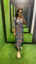Blue and red Cotton printed kurti top - Threads