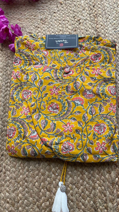 Yellow floral Cotton printed short kurti top - Threads