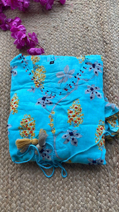 Blue floral Cotton printed short kurti top - Threads