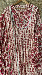 Pure cotton floral embroidery 3 piece Kurti set - Threads