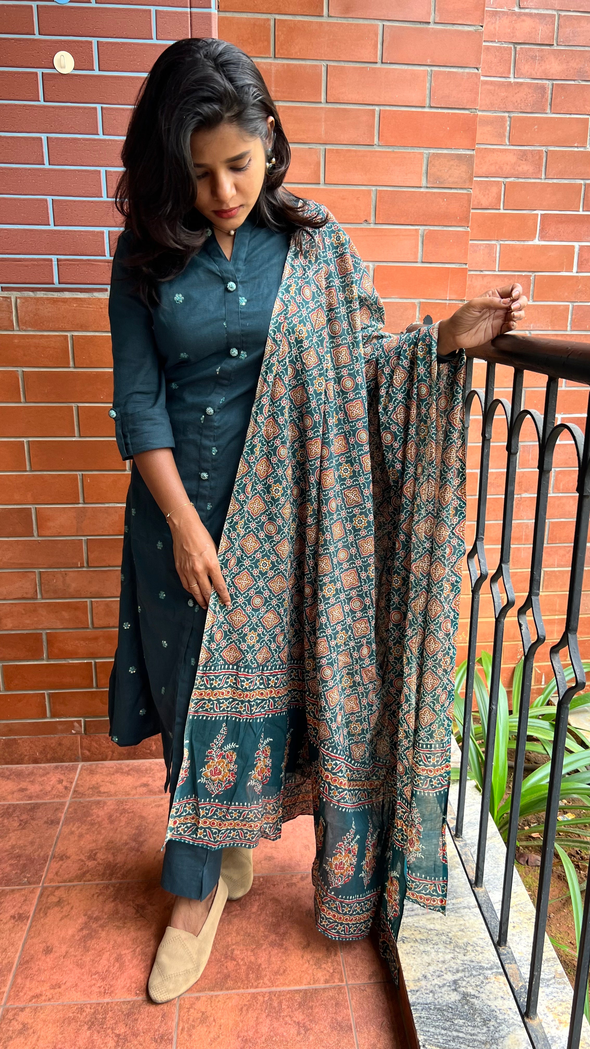 Bottle Green silk embroidery hand worked 3 piece kurti set - Threads