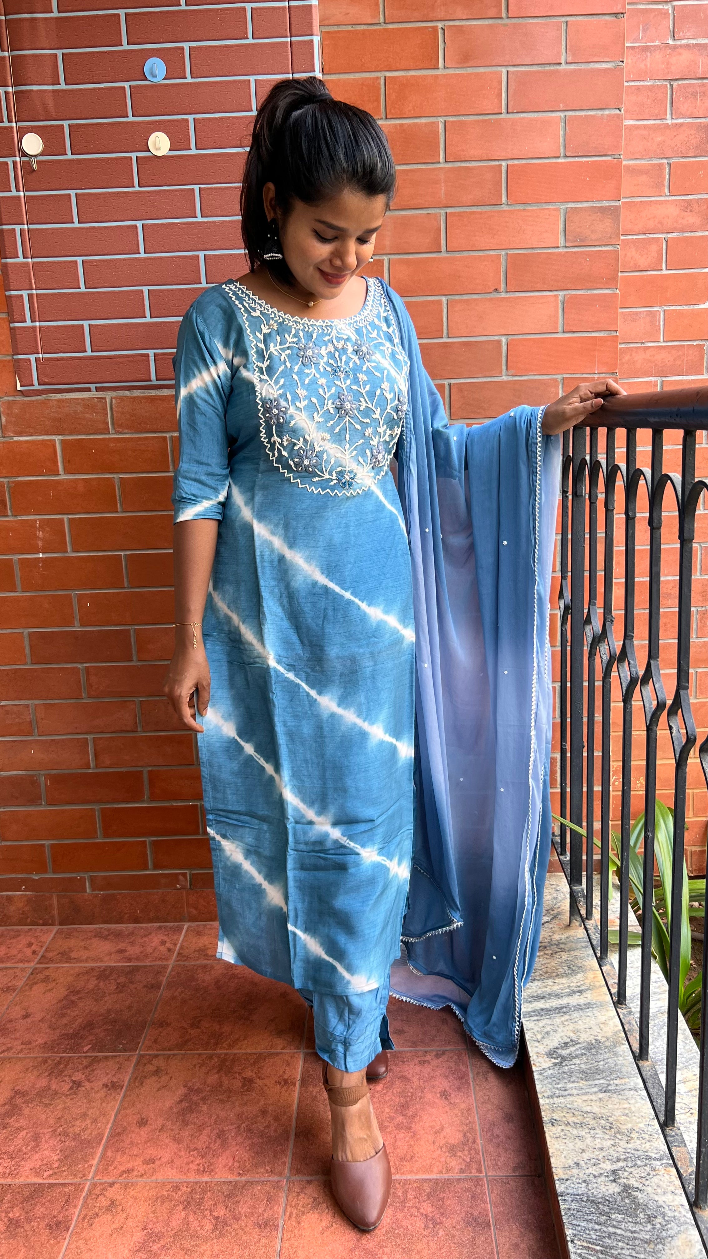 Blue silk muslin embroidery hand worked 3 piece kurti set - Threads