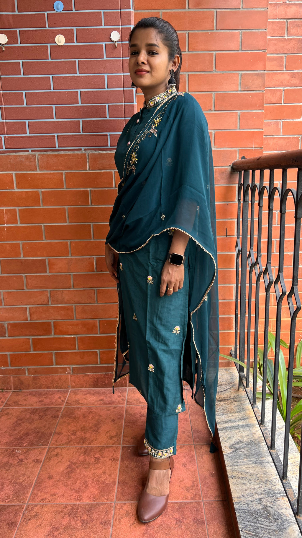 Bottle green muslin silk embroidery hand worked 3 piece kurti set - Threads