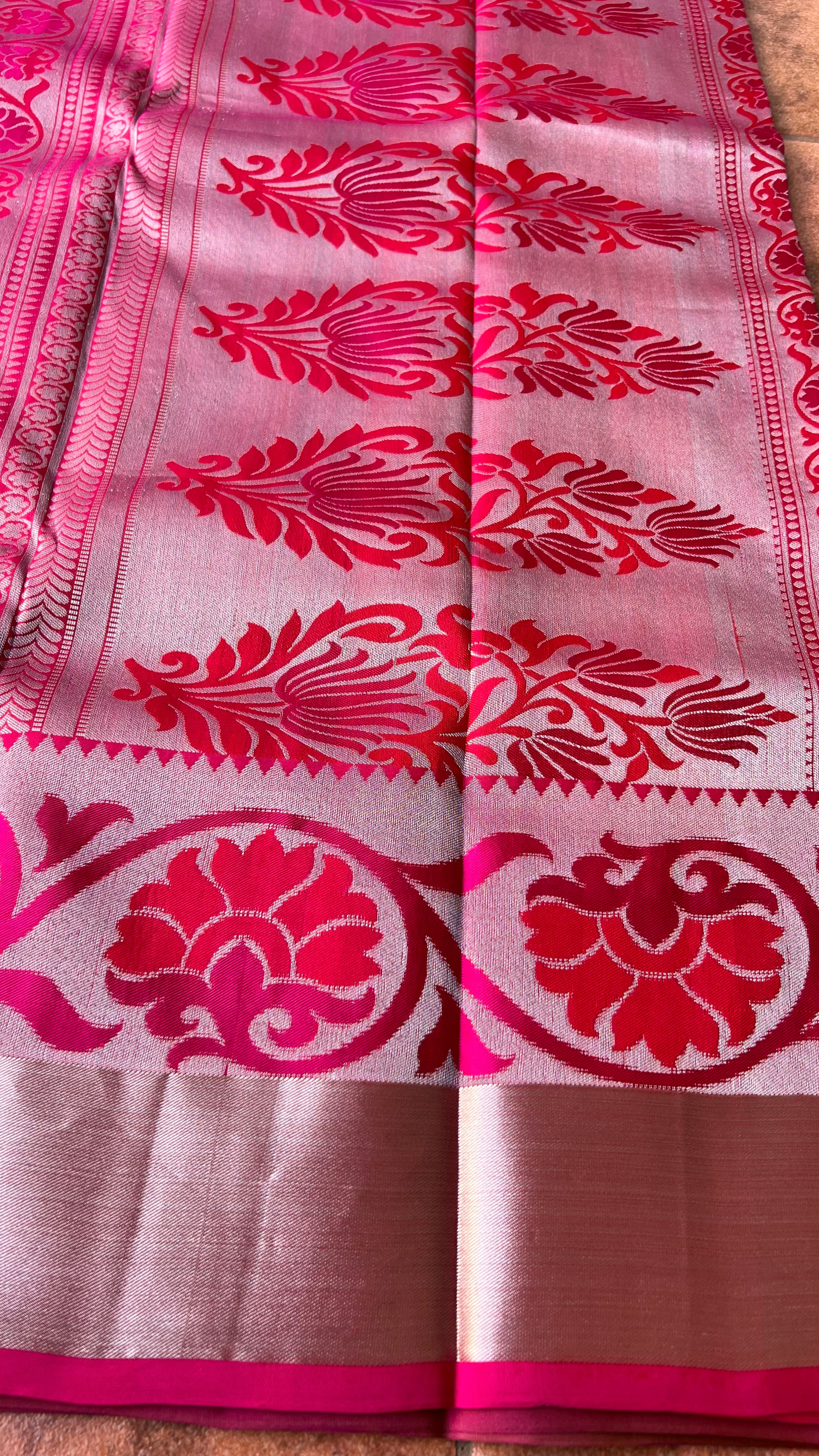 Cream and Pink kanchipuram silk saree with blouse - Threads