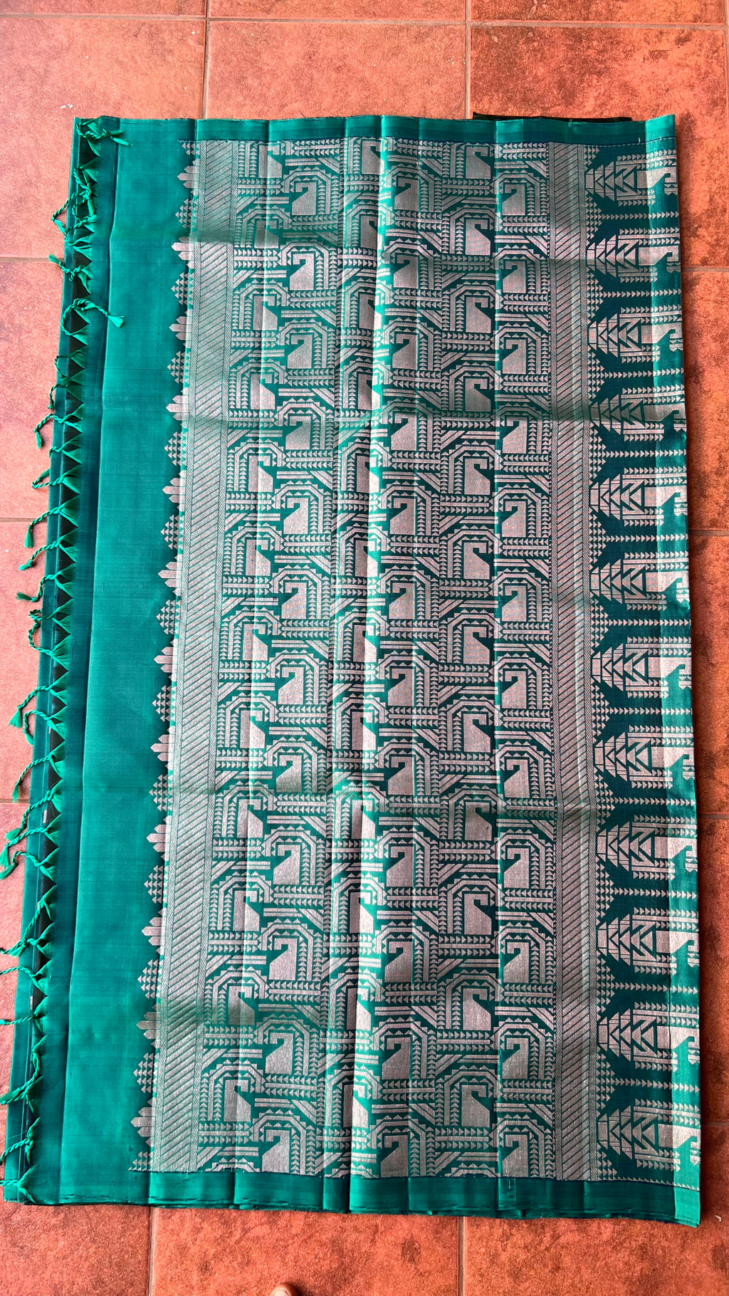 Prussian blue and green kanchipuram silk saree with blouse - Threads