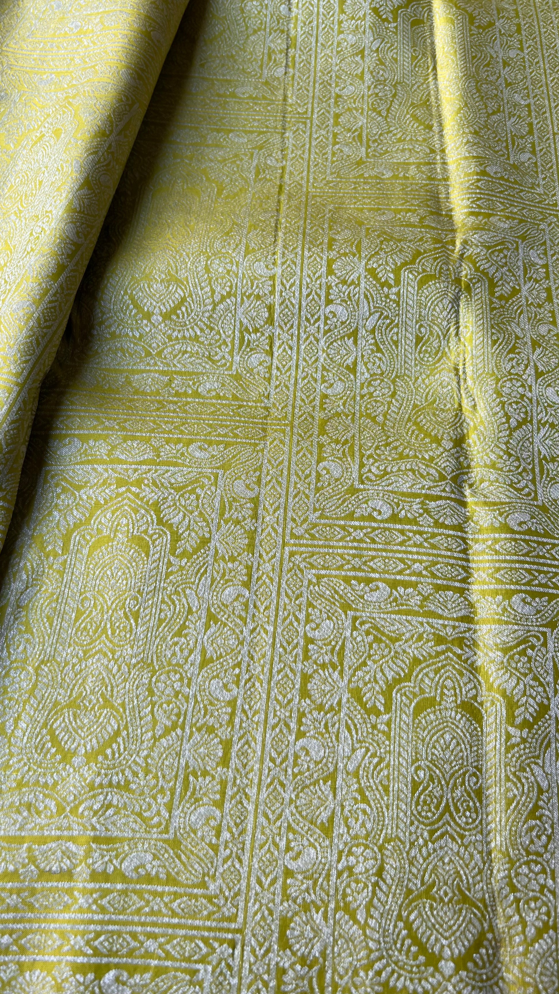 Lime silver kanjivaram silk saree with blouse - Threads