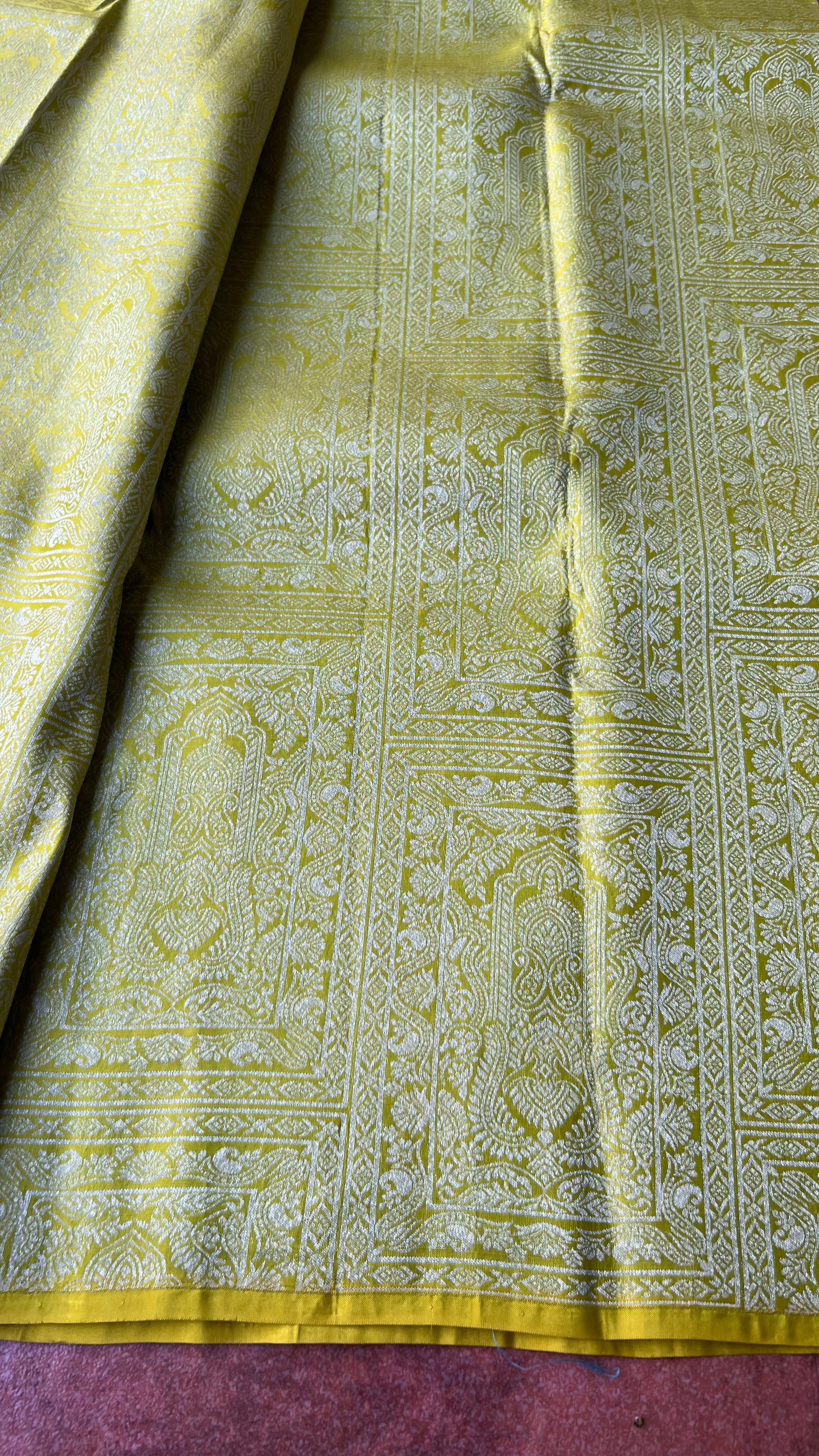 Lime silver kanjivaram silk saree with blouse - Threads