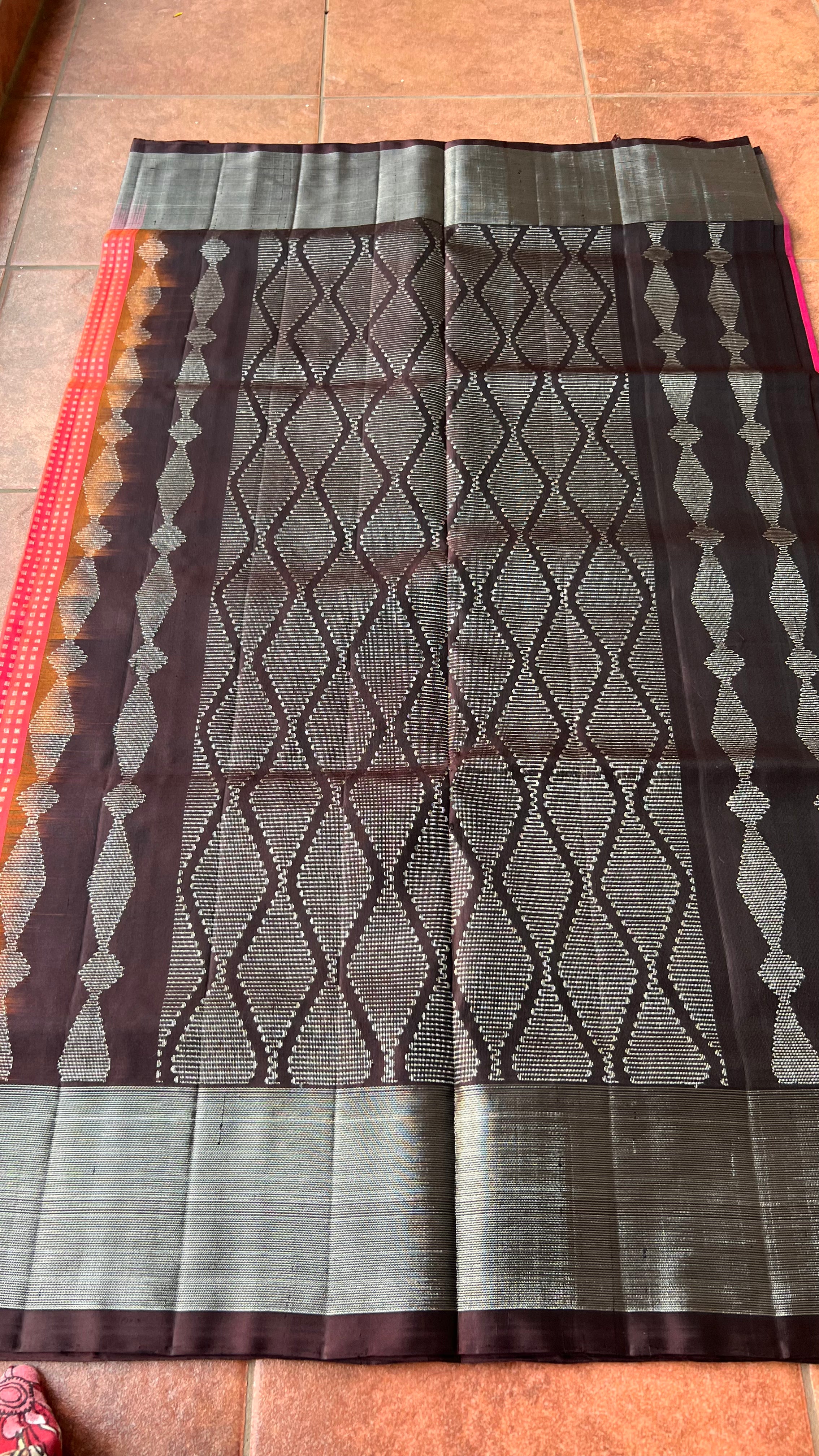 Valcano orange kanjivaram silk saree with blouse - Threads
