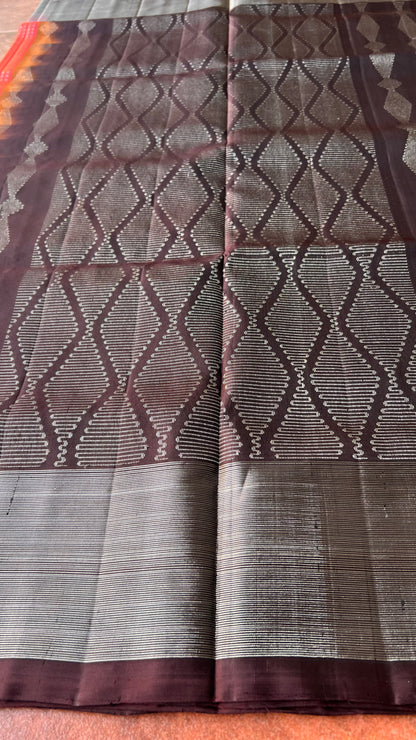 Valcano orange kanjivaram silk saree with blouse - Threads