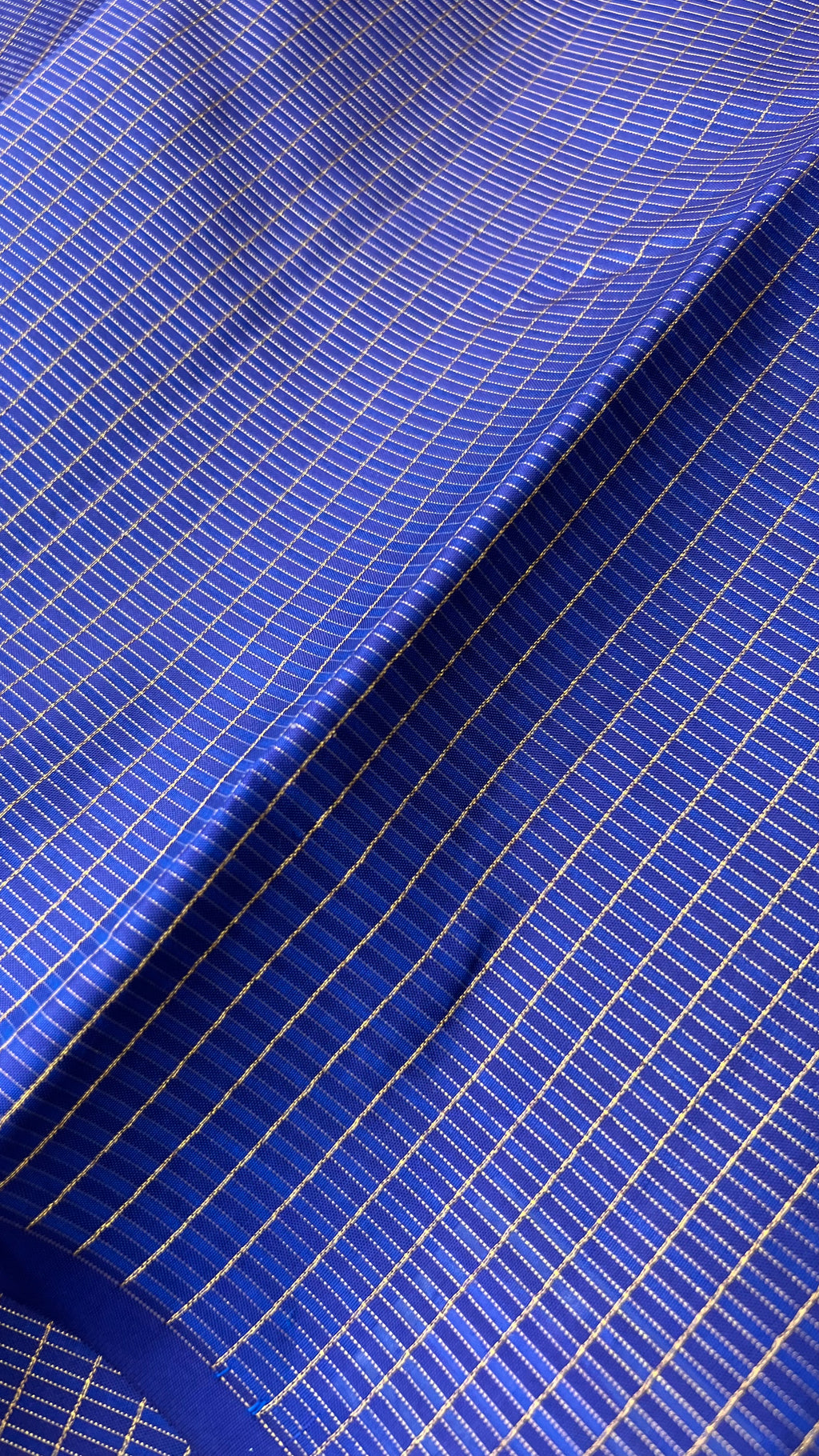 Blue checked kanjivaram silk saree with blouse - Threads