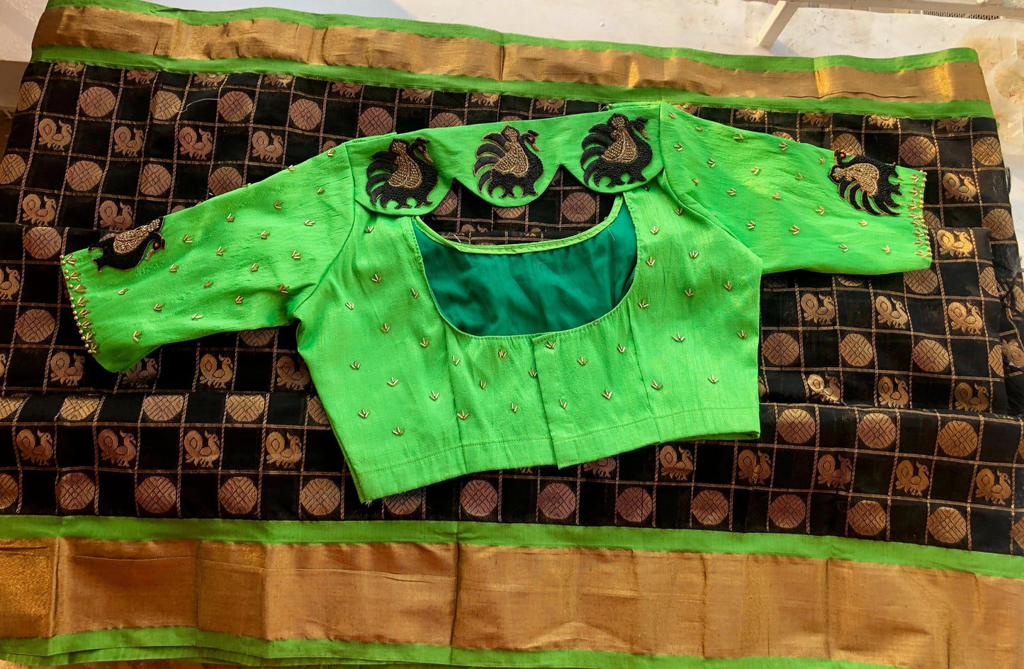 Green Vally - Threads