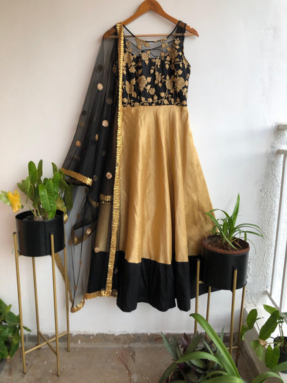 Beige Sea floral yoke salwar