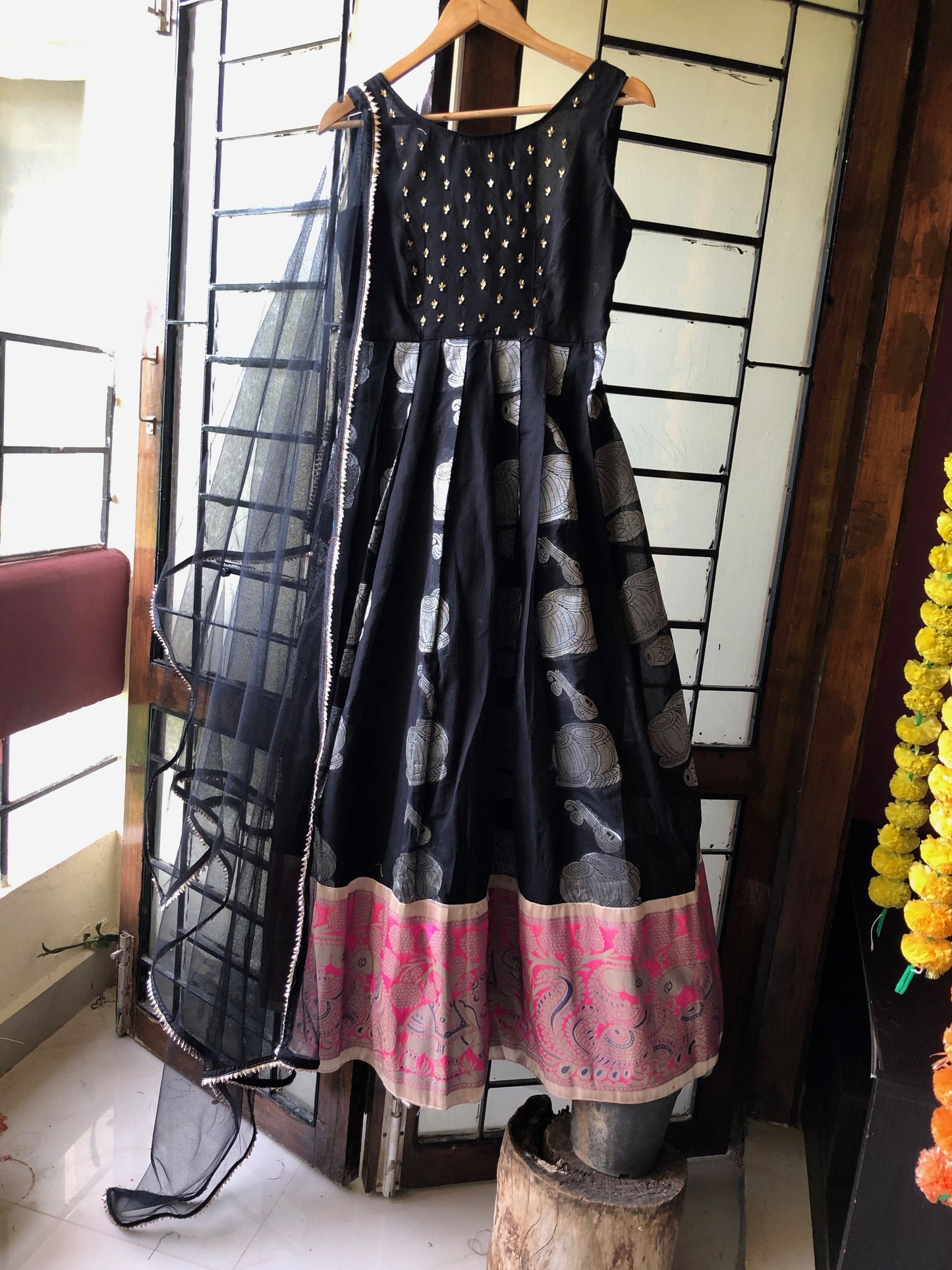 Instrumental Banarasi - Threads