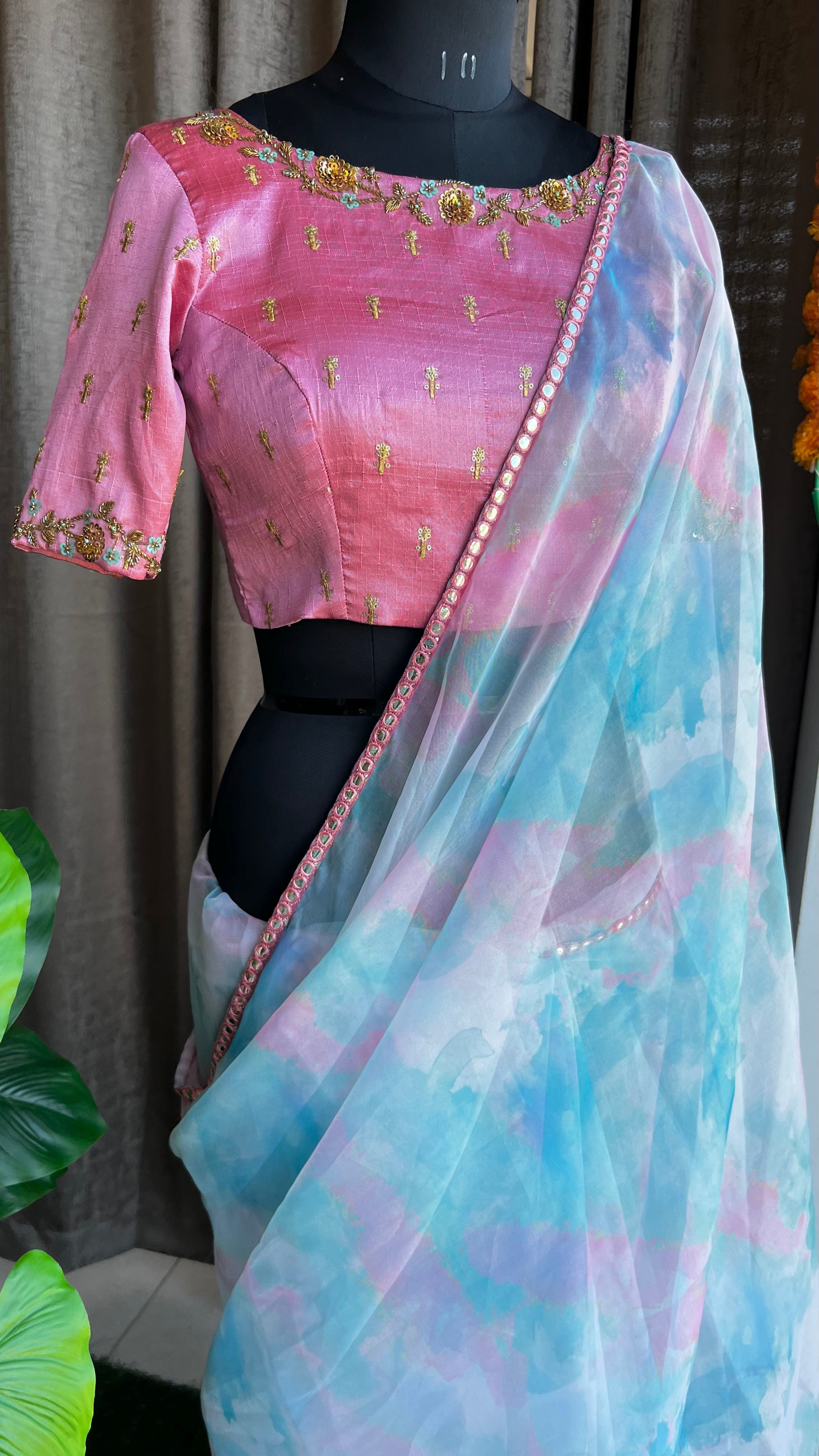 Buy Sareez House Women White Embellished Chiffon Bollywood Saree (Rainbow-Seq-White13)  Online at Best Prices in India - JioMart.