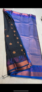 Dual shaded black and blue silk saree with blouse - Threads