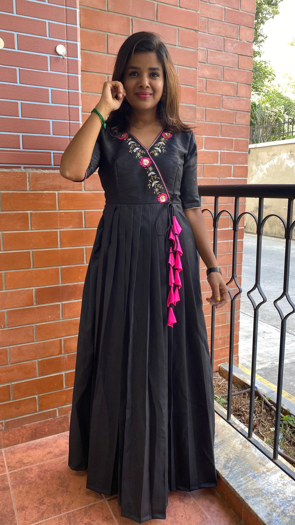 Black silk V neck handworked dress - Threads