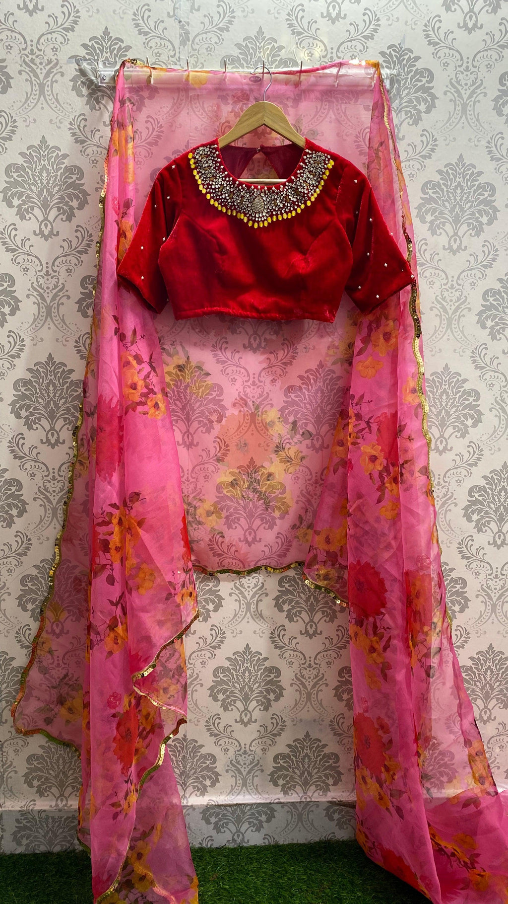 Red velvet blouse with heavy handmade jewel neck - Threads